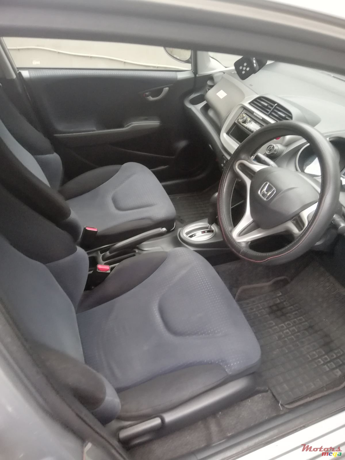 2009' Honda Fit photo #2