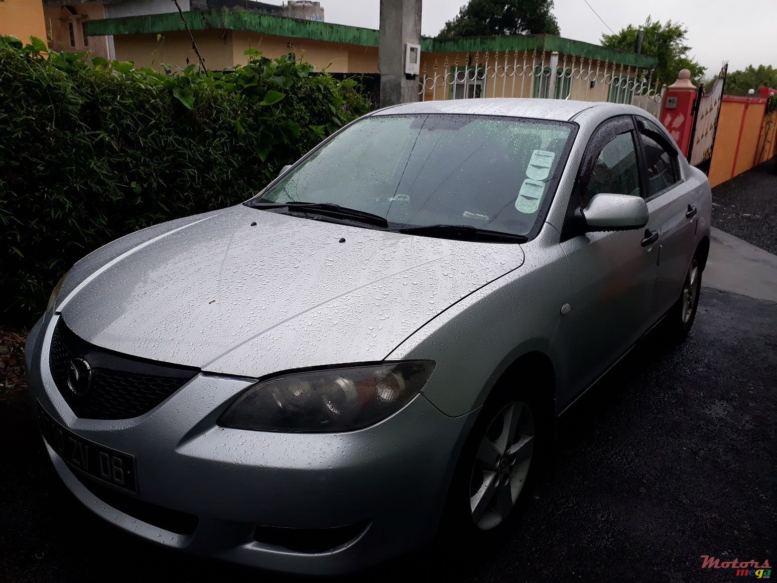 2006' Mazda 3 photo #2