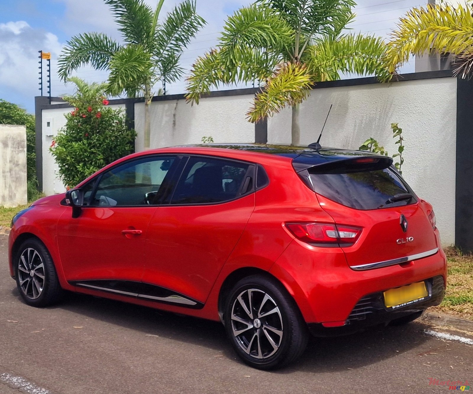 2014' Renault photo #4