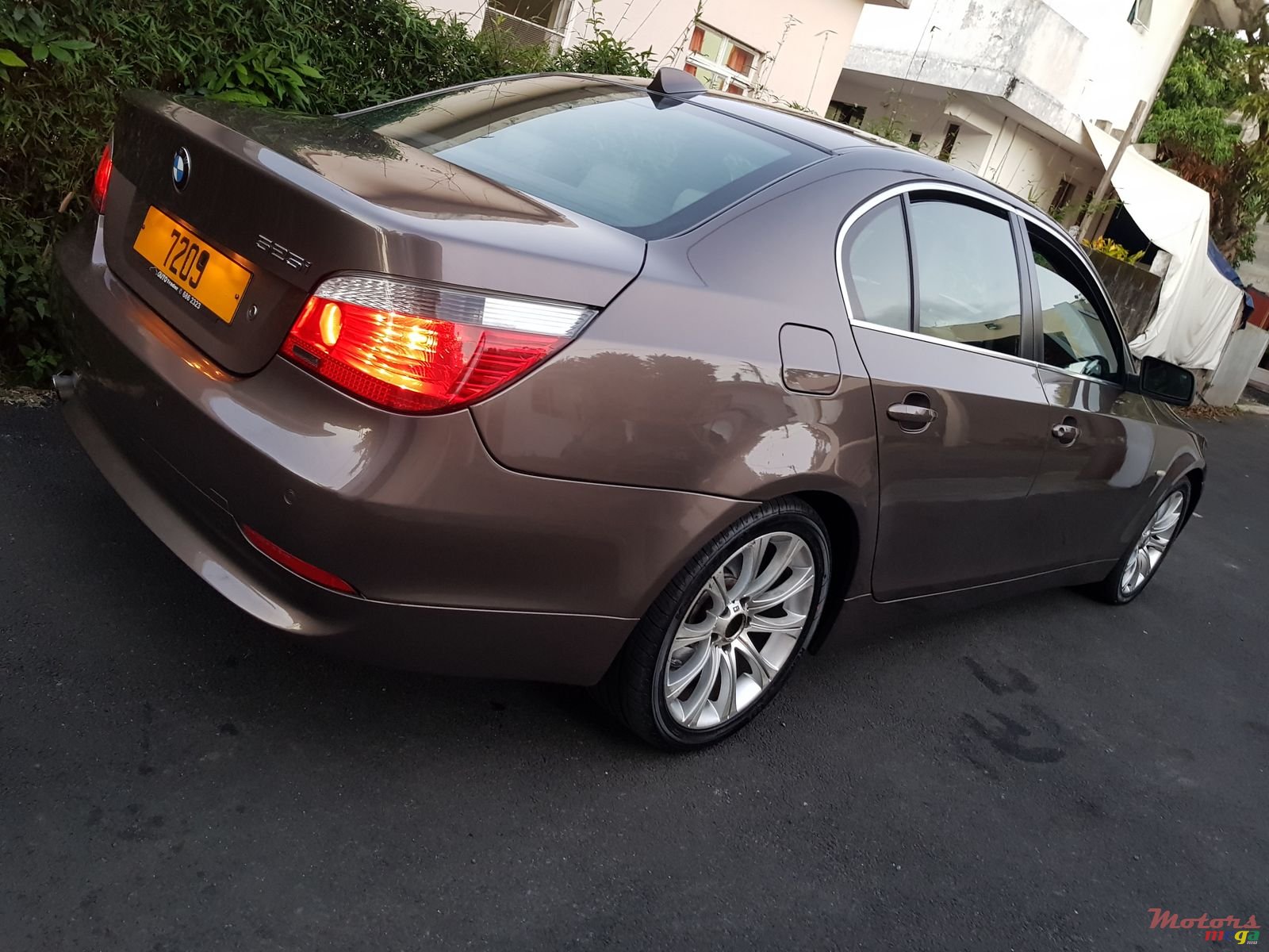 2005' BMW 5 Series Automatic photo #4