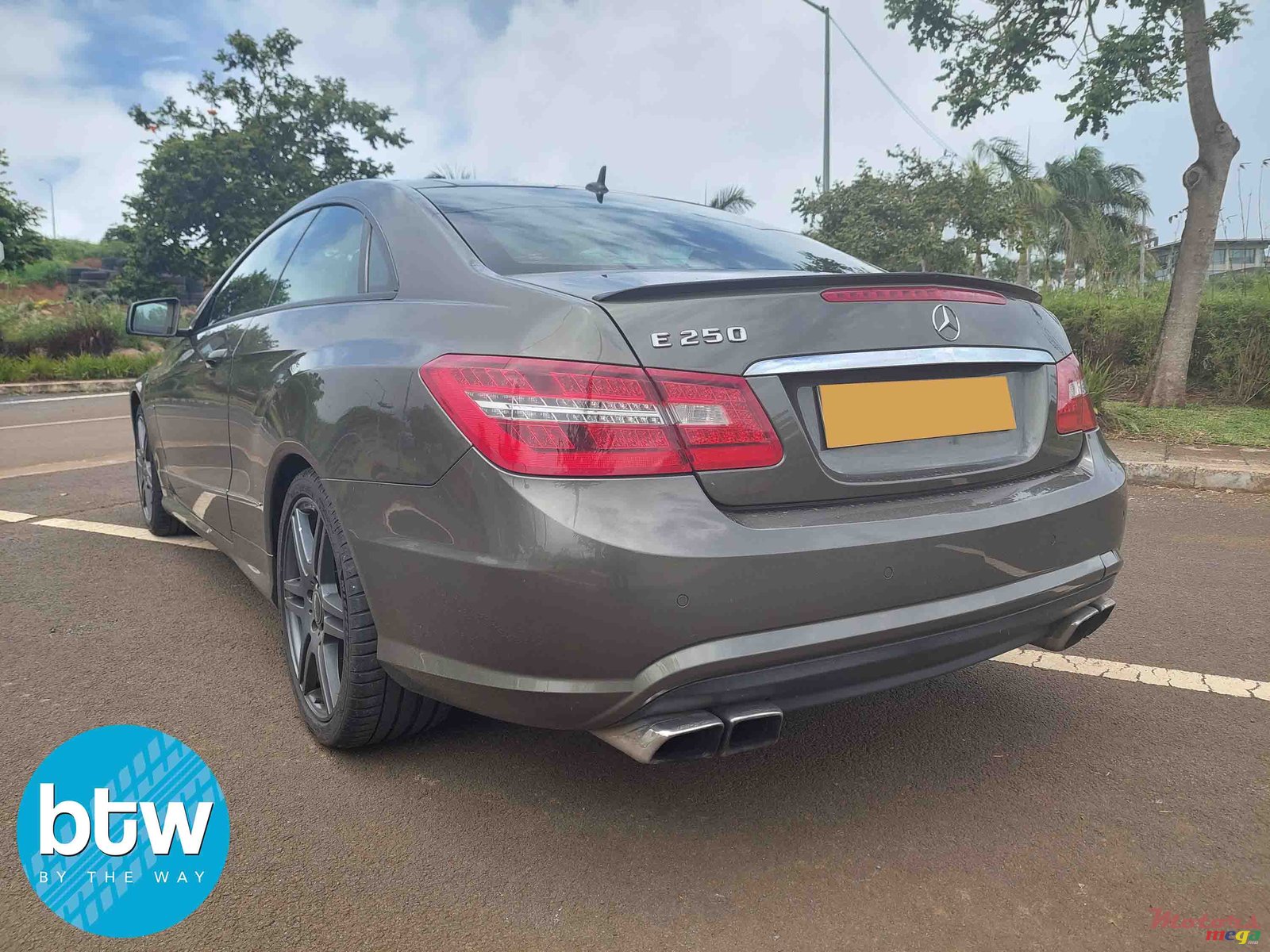 2012' Mercedes-Benz 250 photo #3