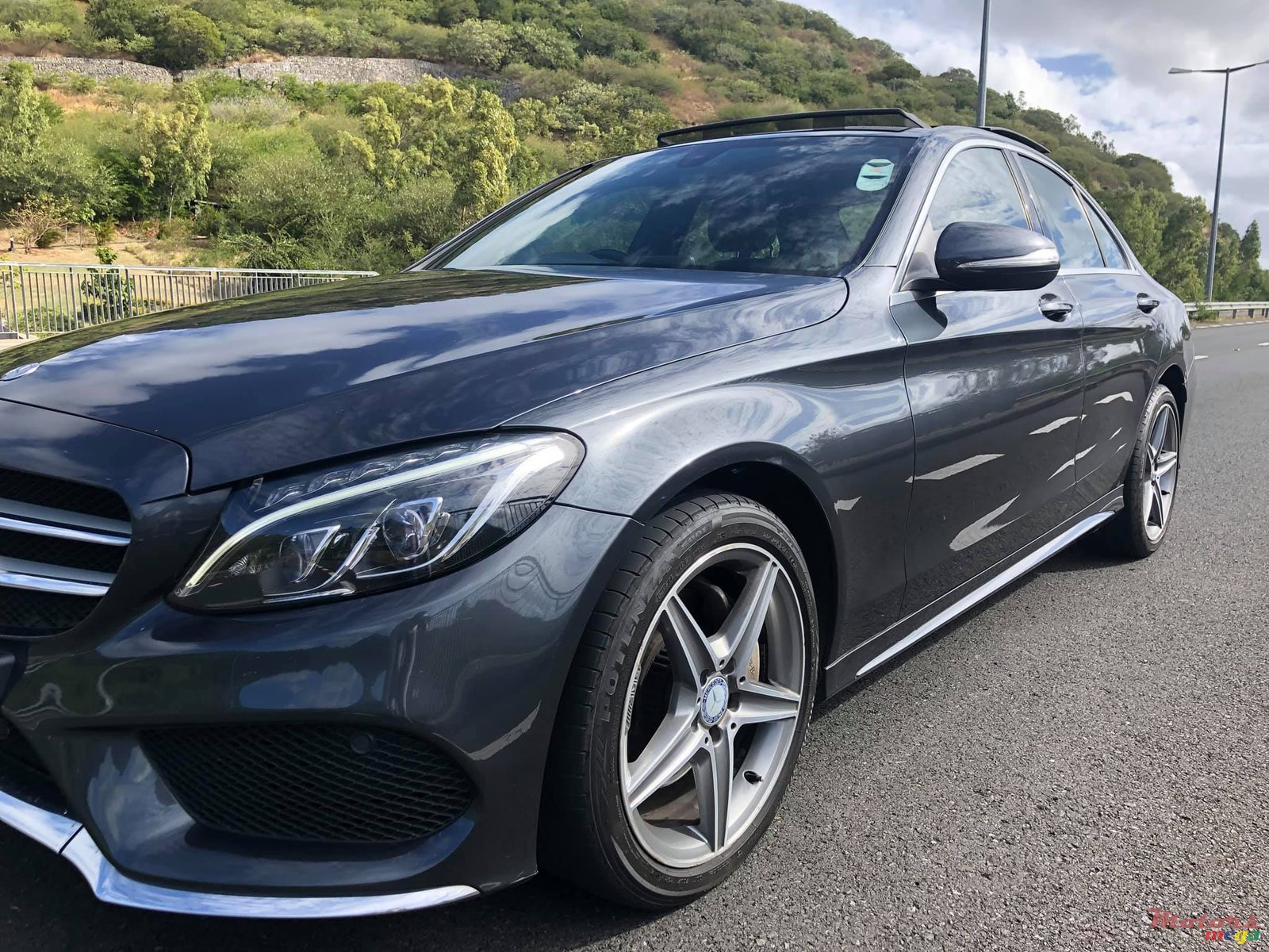 2014' Mercedes-Benz C-Class photo #2
