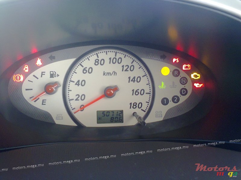 2009' Nissan March photo #6