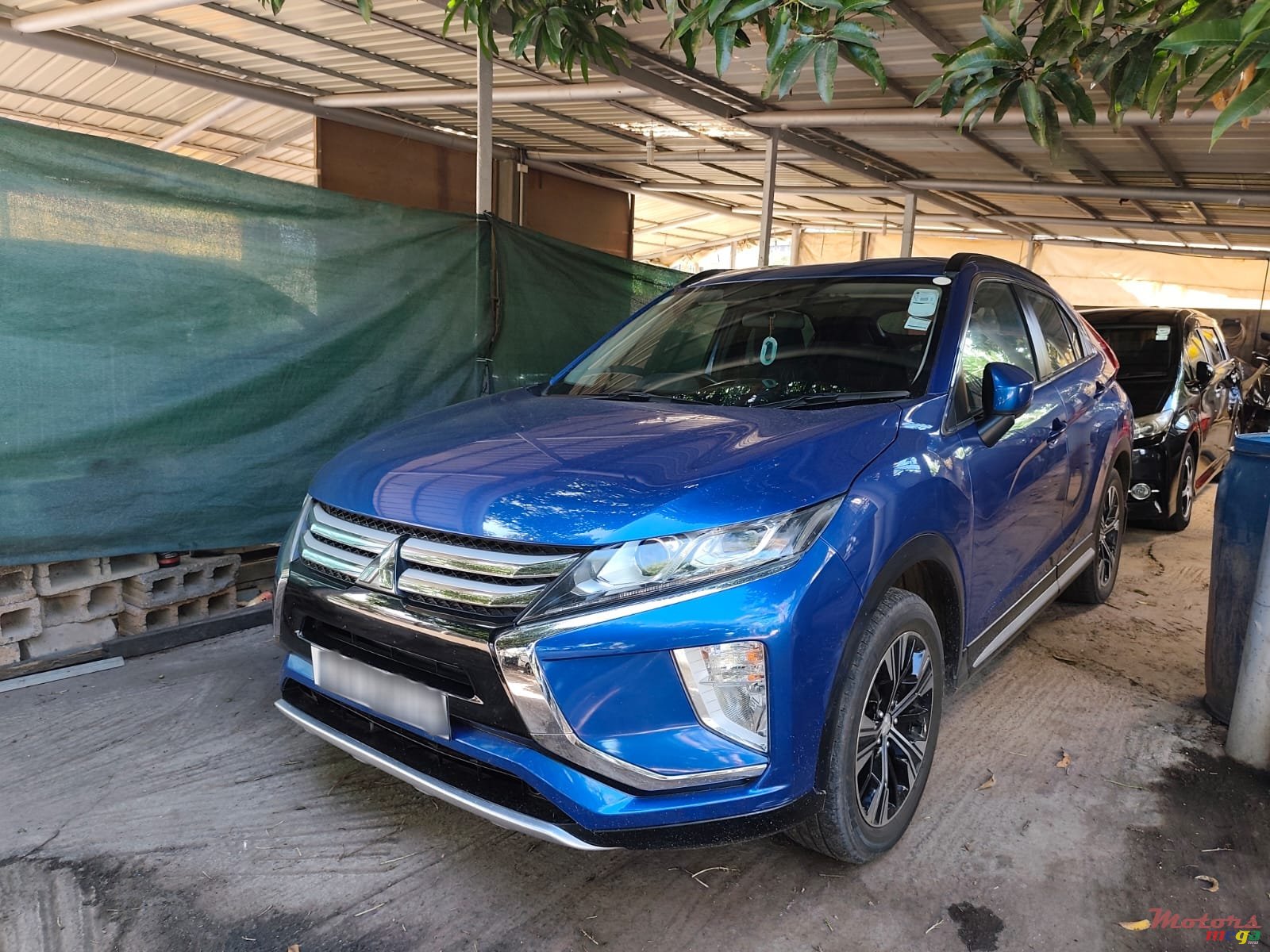 2019' Mitsubishi Eclipse Cross photo #2
