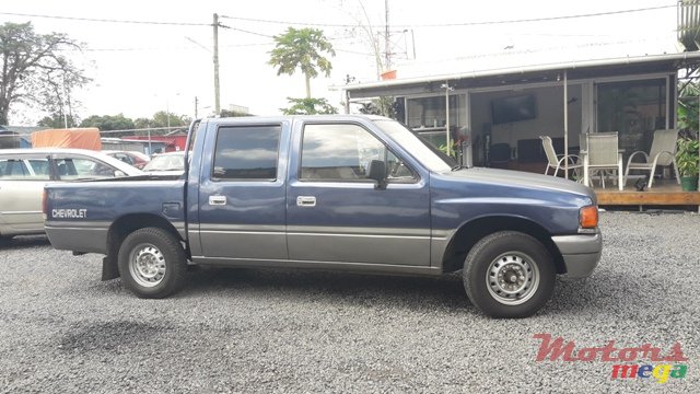1995' Chevrolet isuzu photo #4