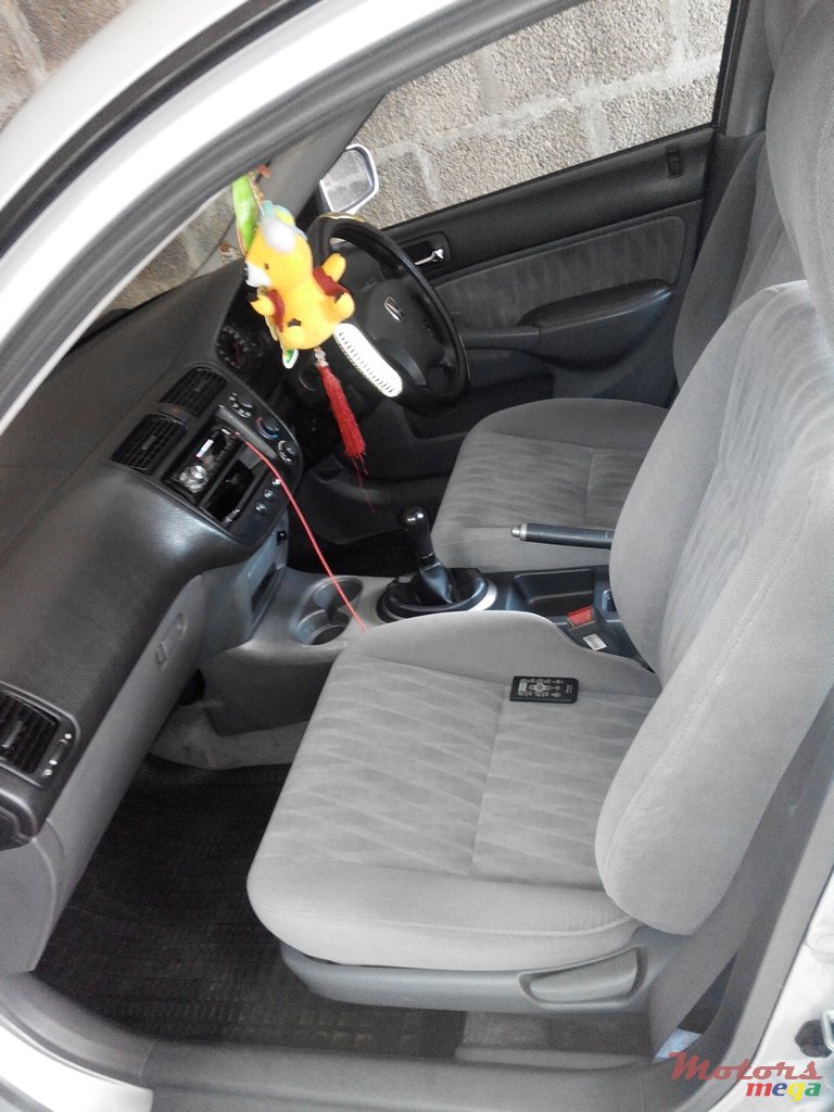 2005' Honda Civic photo #3