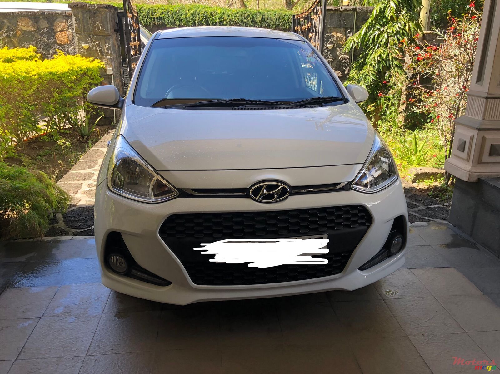 2017' Hyundai i10 Grand i10 photo #6