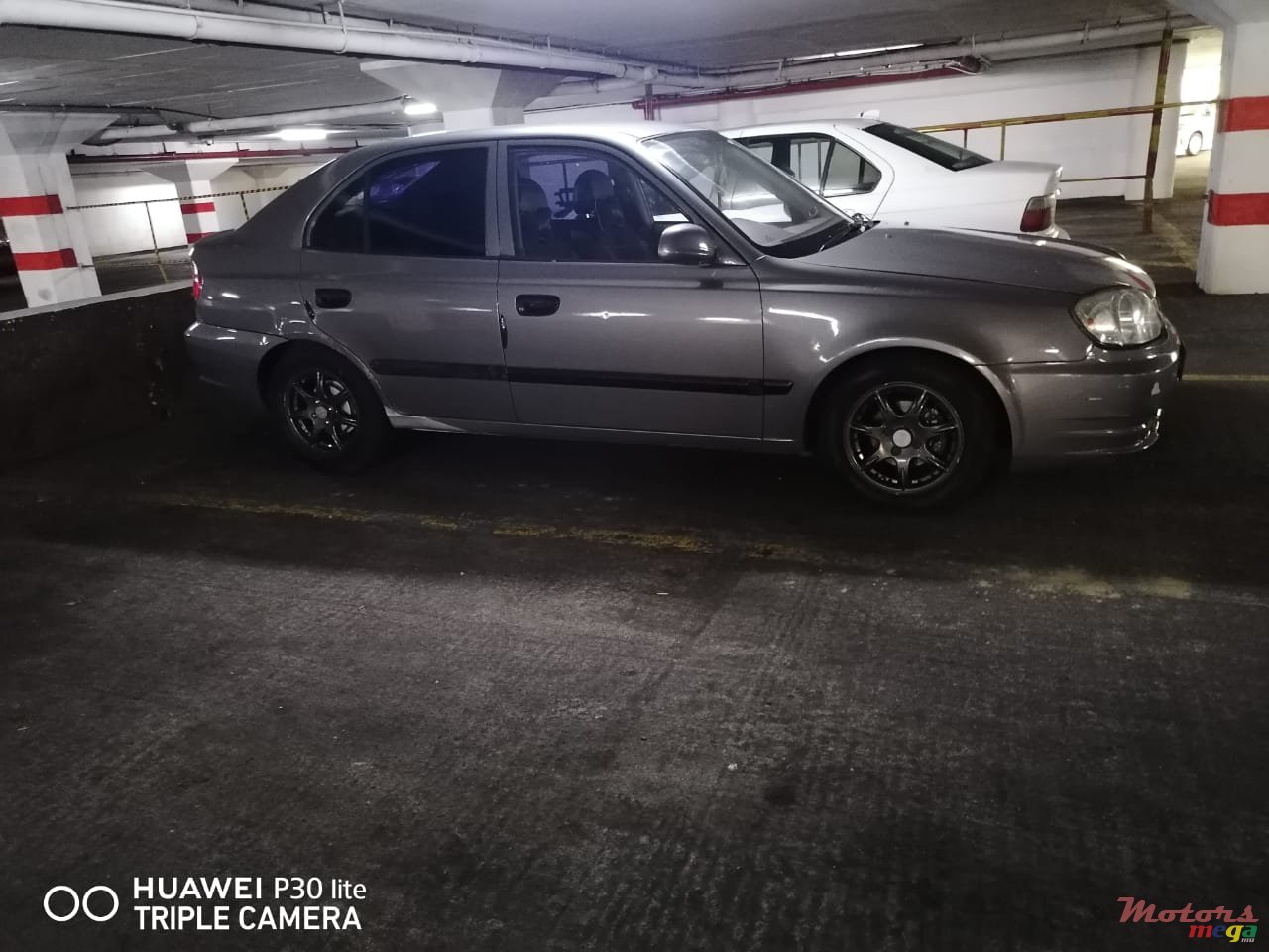 2004' Hyundai Accent photo #7