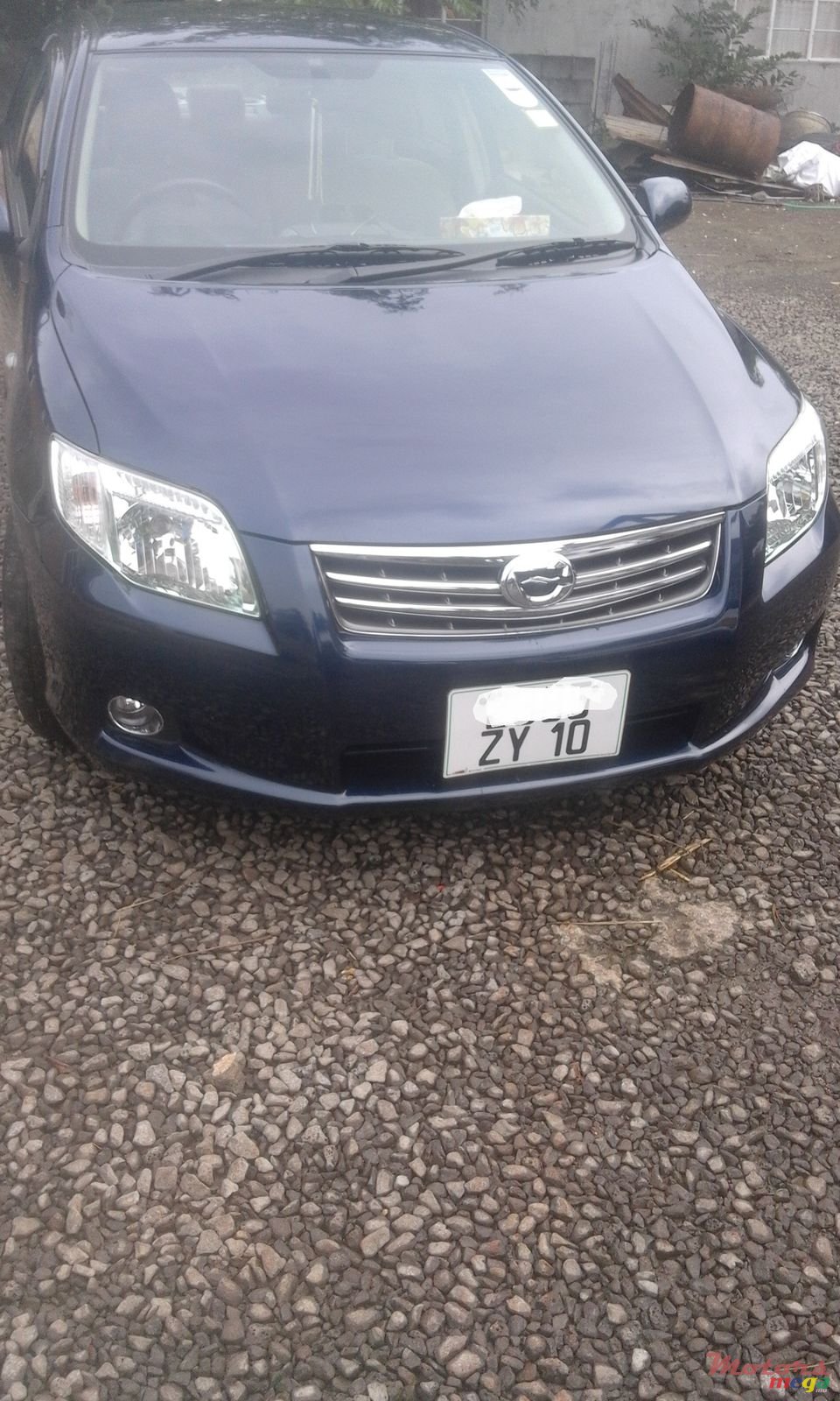 2010' Toyota Axio nil photo #2