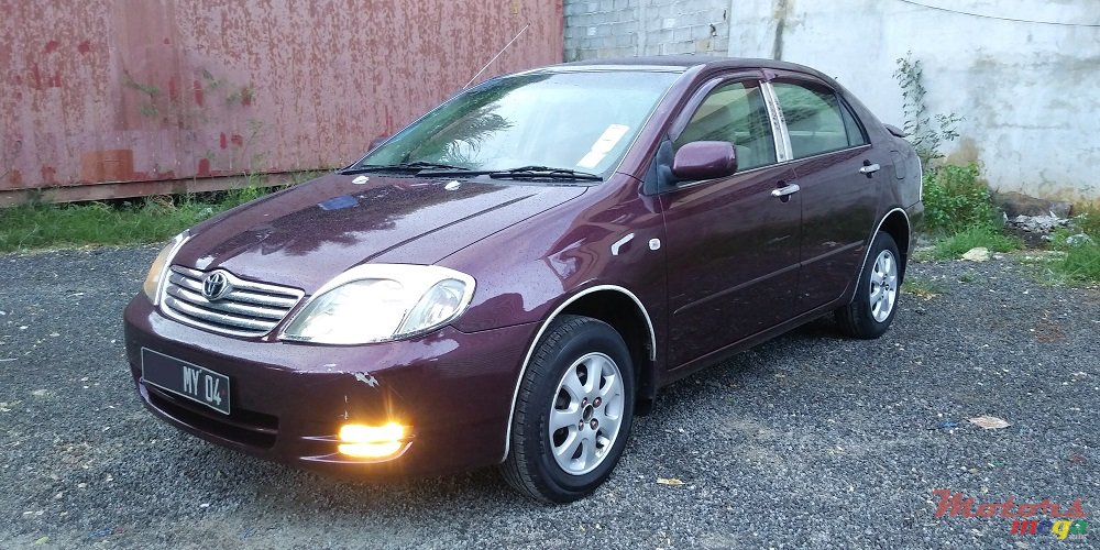 2004' Toyota Corolla Nze Luxel photo #1