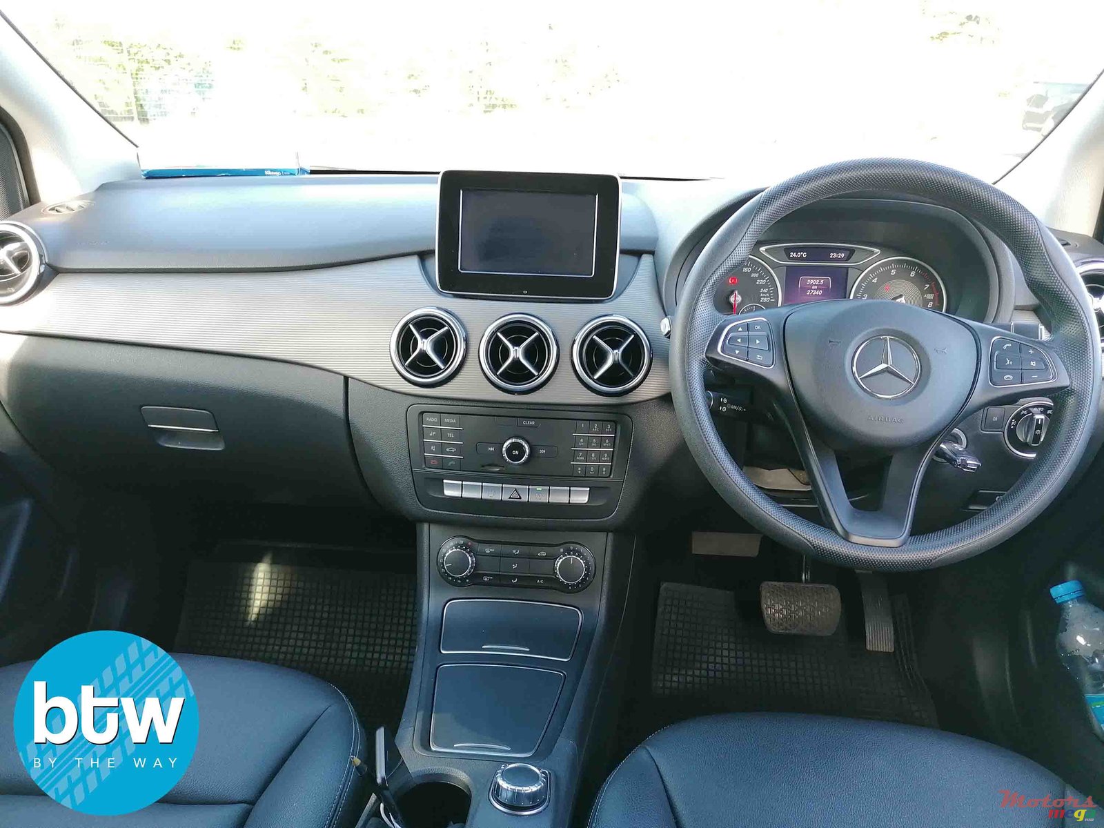 2016' Mercedes-Benz B-Class B180 photo #6