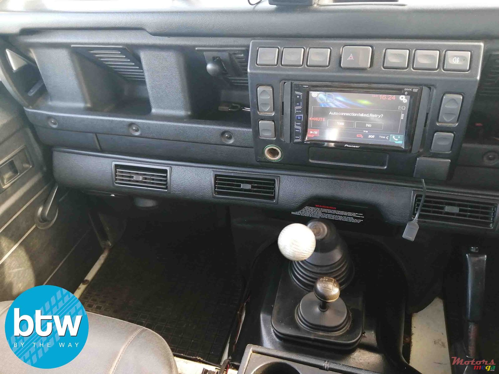 2008' Land Rover Defender 130 photo #5