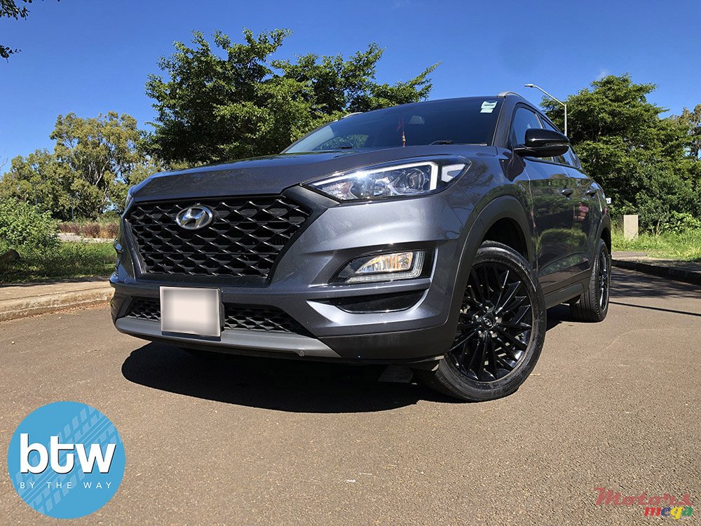 2021' Hyundai Tucson photo #2