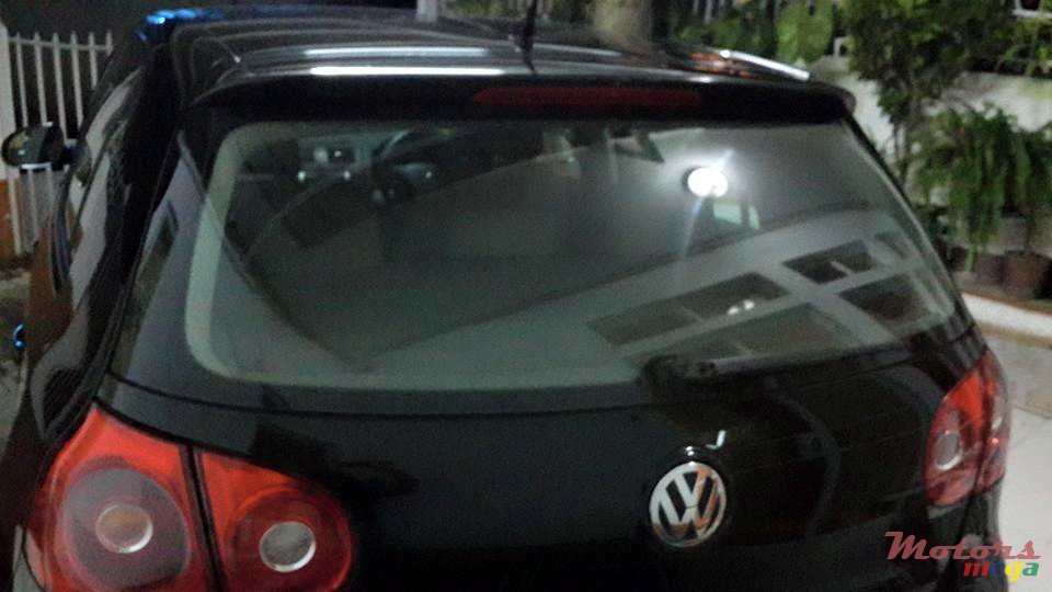 2006' Volkswagen Golf V photo #3