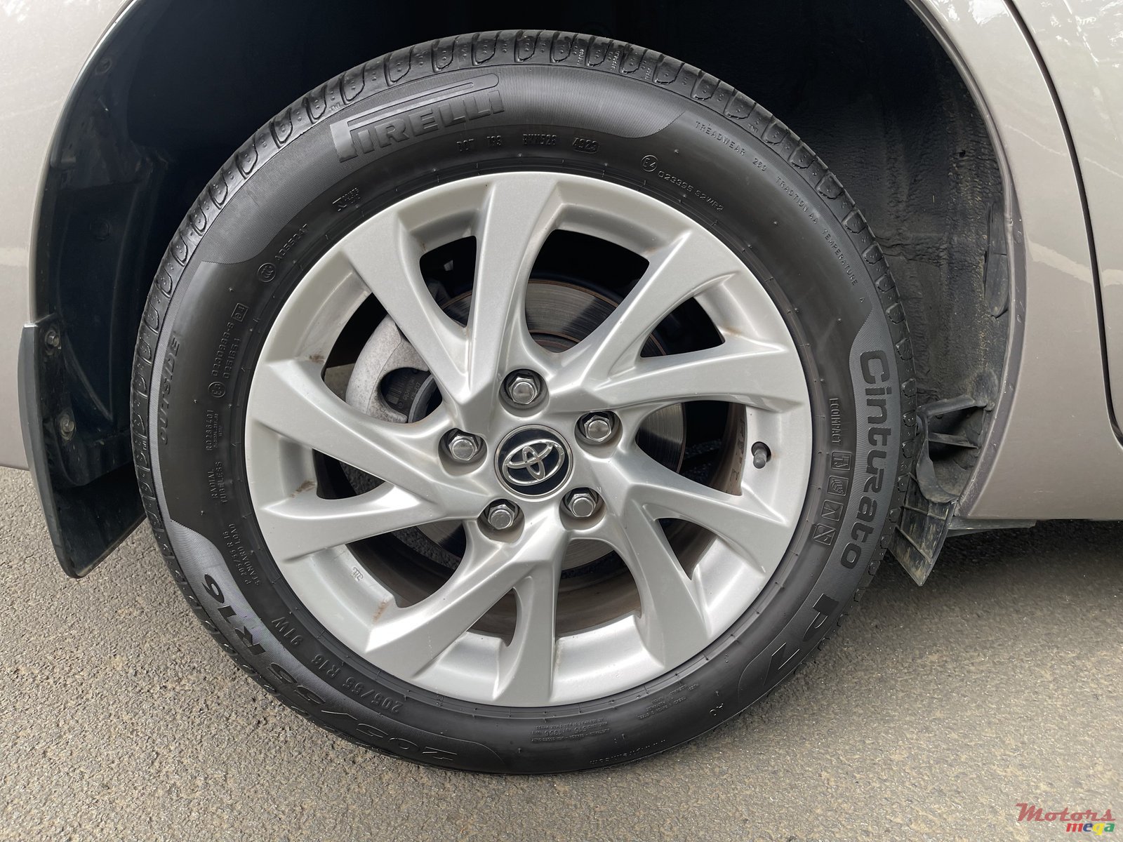 2019' Toyota Corolla photo #7