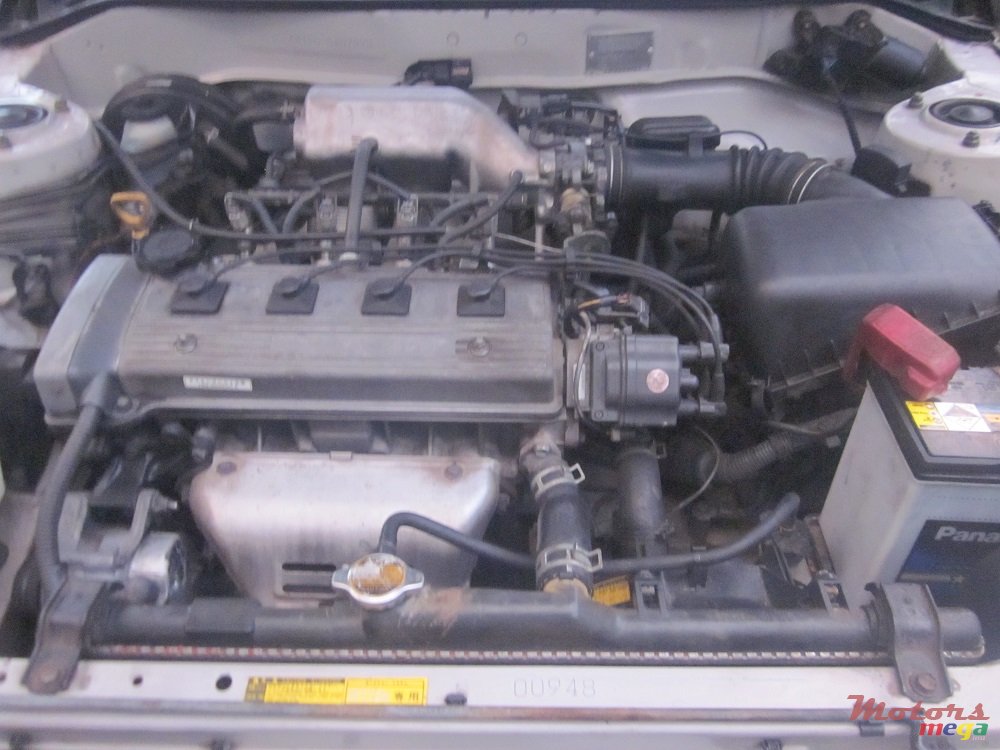 1998' Toyota Corolla AE110 SE saloon LTD photo #6