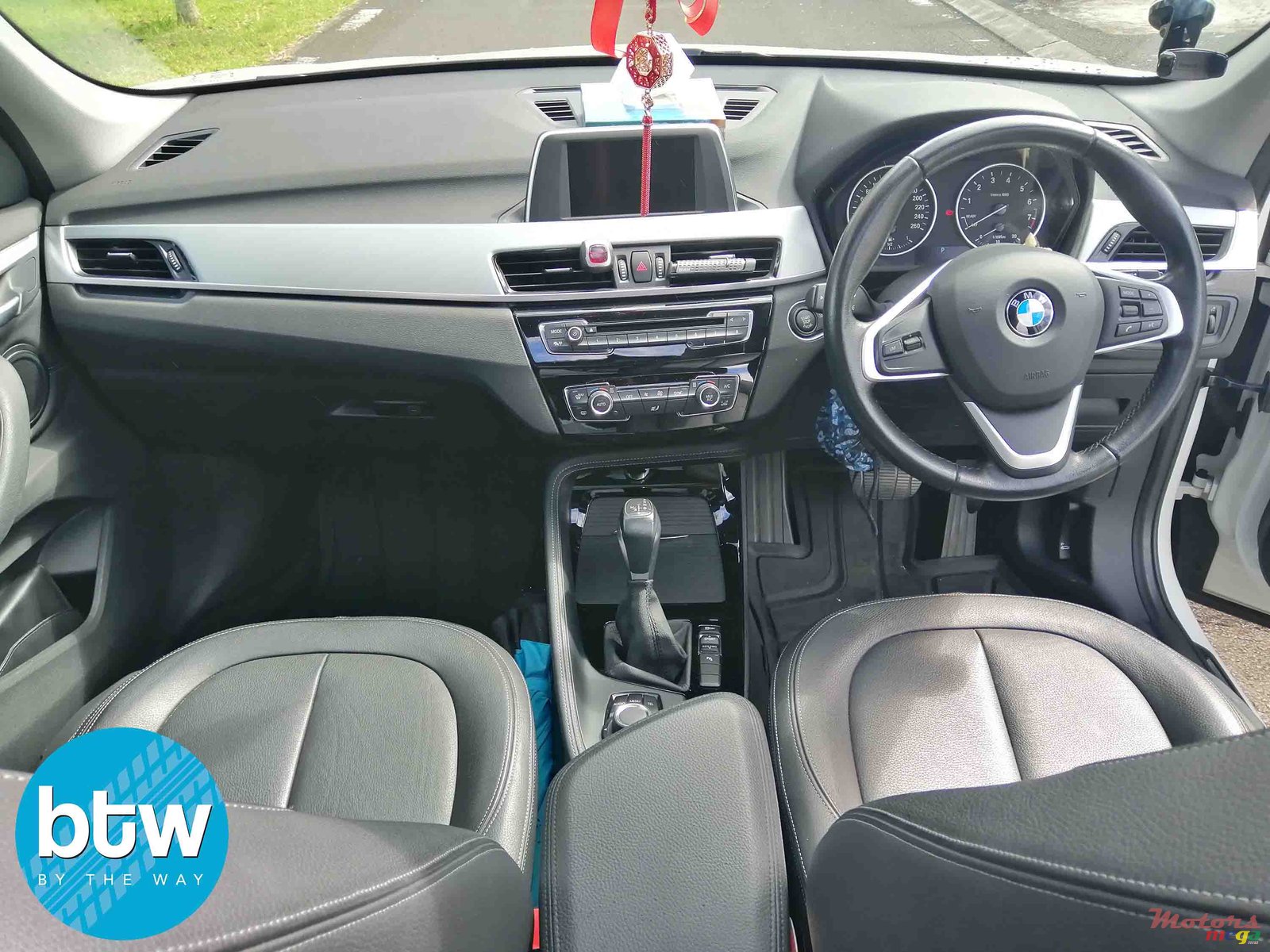 2016' BMW X1 photo #6