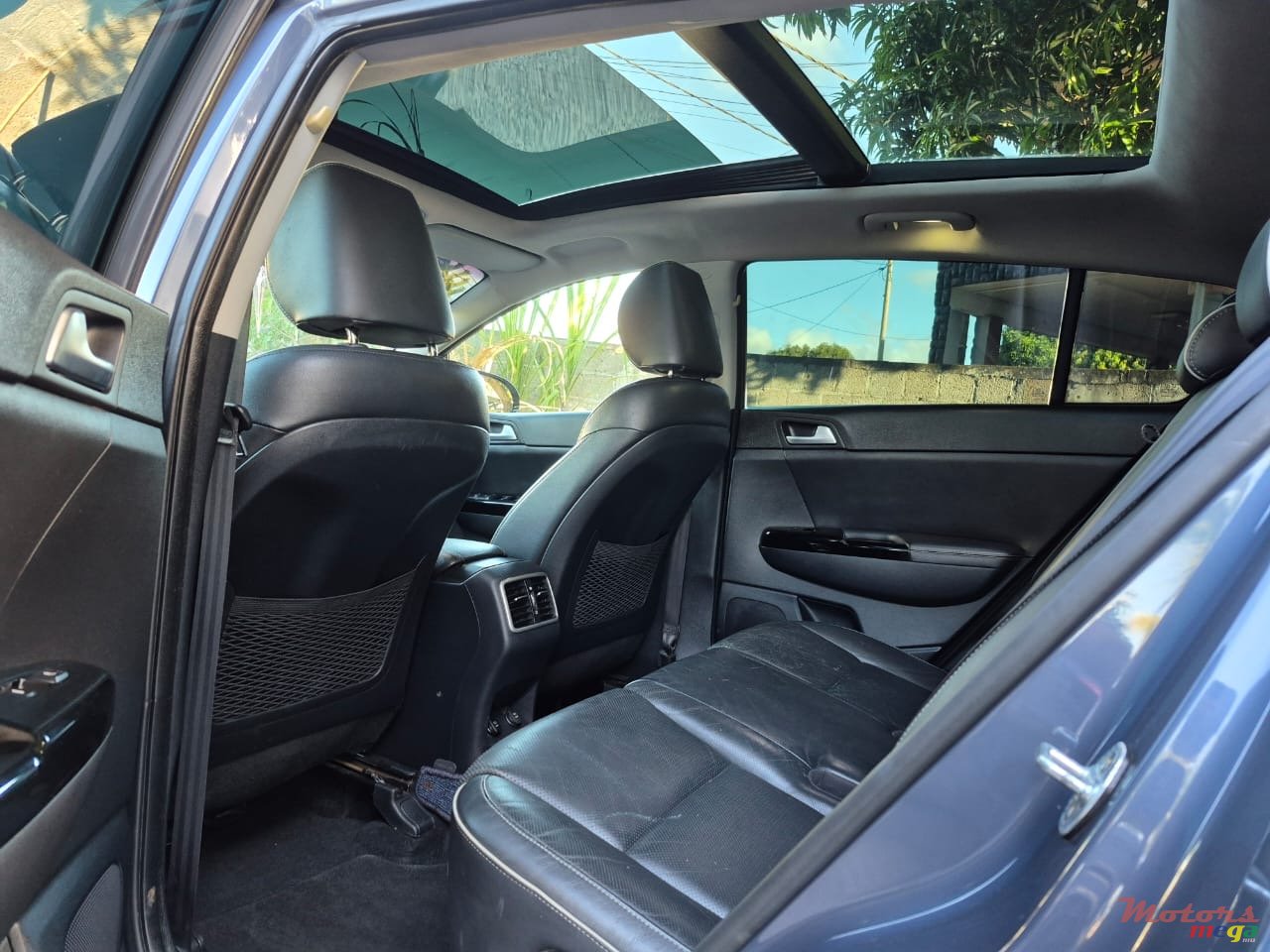 2018' Kia Sportage GT-Line AWD photo #6