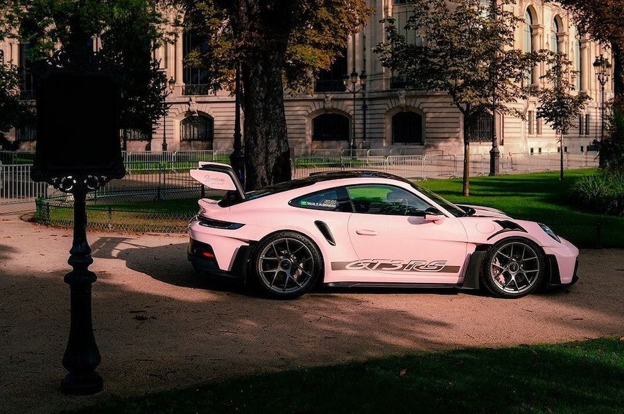 Pink Porsche 911 GT3 RS: Is It a Yay or a Nay?