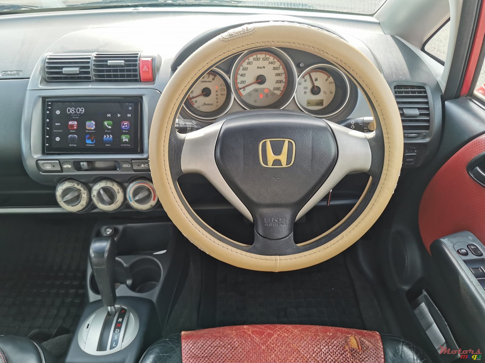 2005' Honda Jazz photo #6