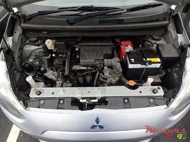 2012' Mitsubishi Mirage SEMI RS photo #5