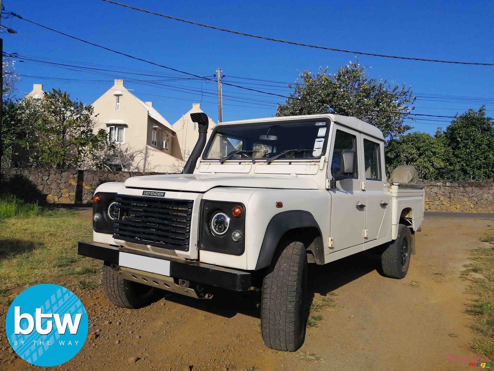 2008' Land Rover Defender 130 photo #3
