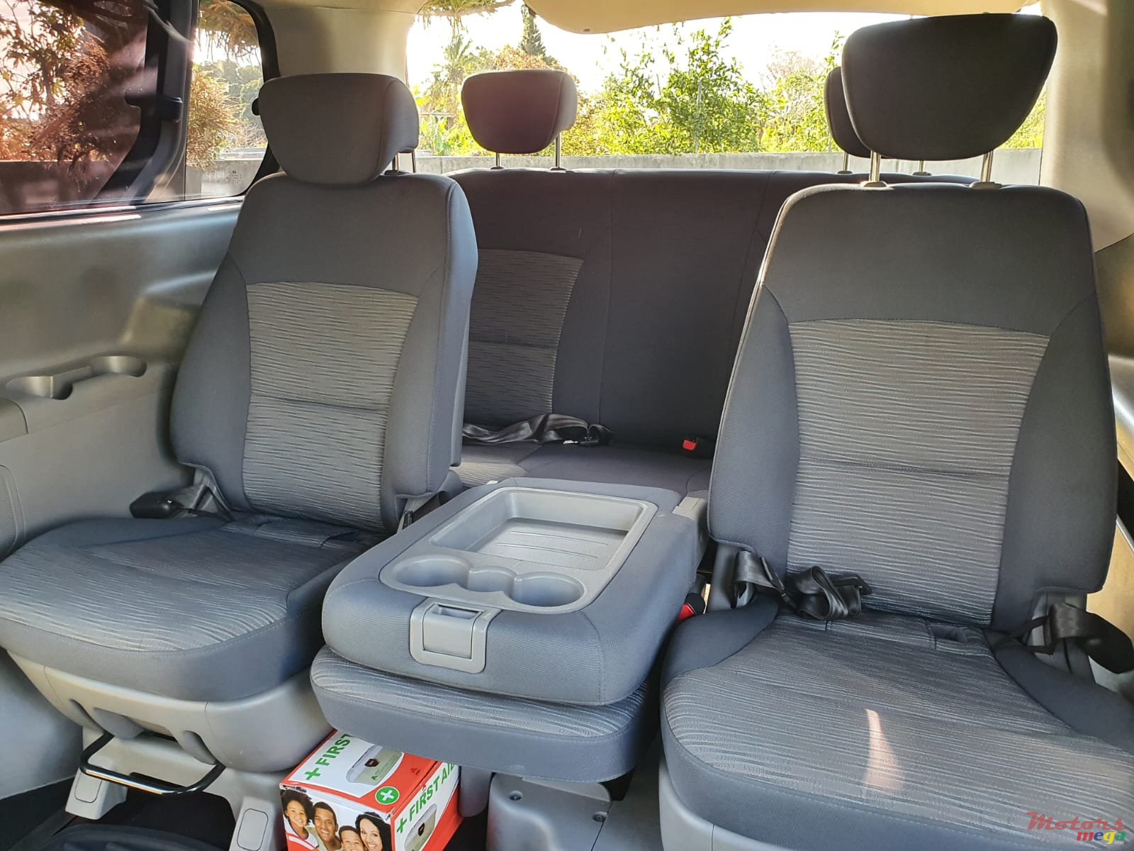 2016' Hyundai photo #5