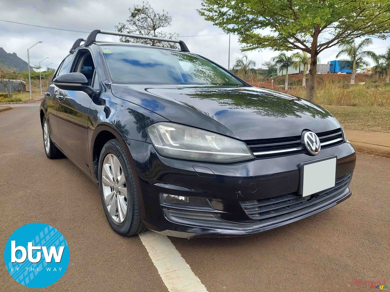 2014' Volkswagen Golf VII photo #1