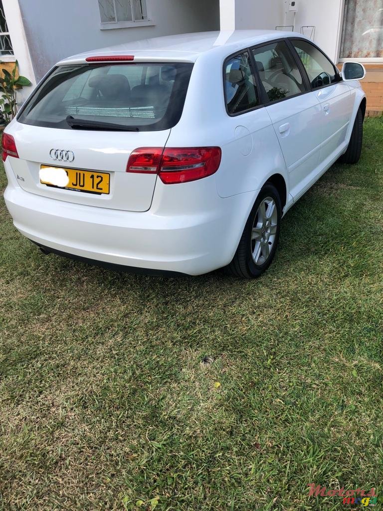 2012' Audi A3 photo #3
