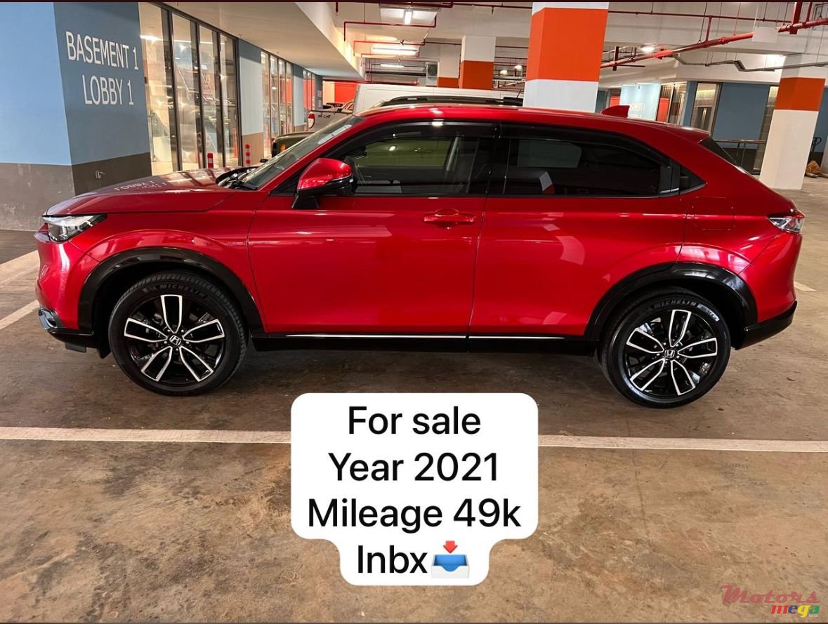 2021' Honda HR-V hybrid photo #1