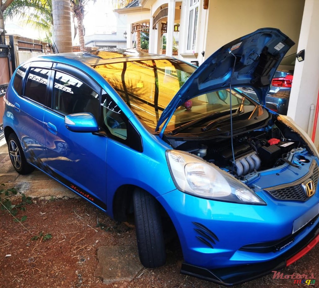 2010' Honda photo #2