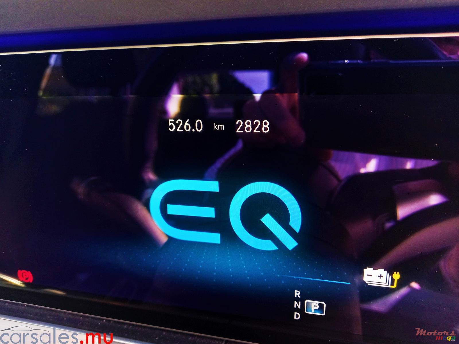 2020' Mercedes-Benz E-Class E300e Plug-In photo #7