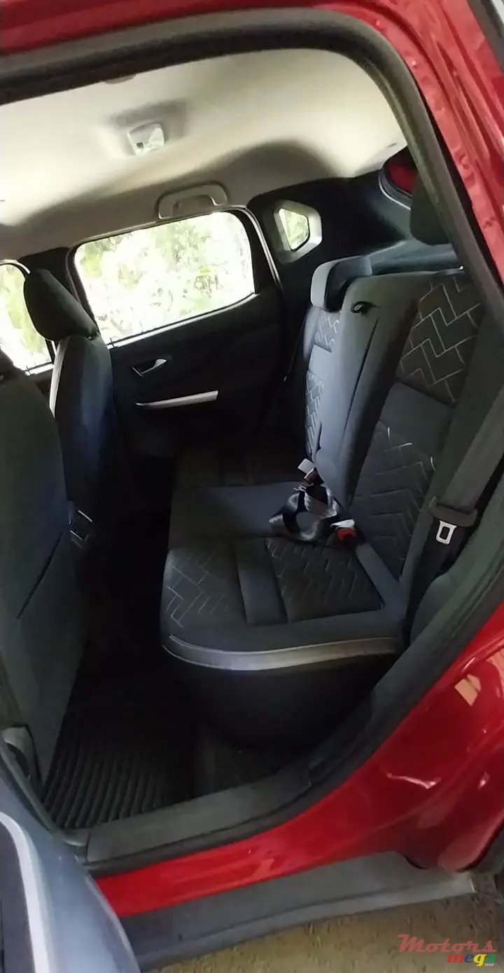 2023' Nissan Magnite photo #5