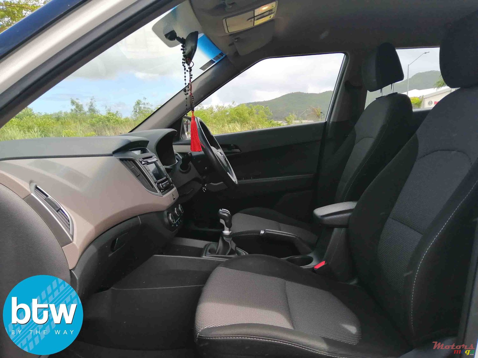 2016' Hyundai photo #5