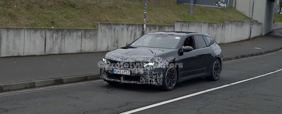 BMW caught testing the i3 Touring by PrototypeHunters