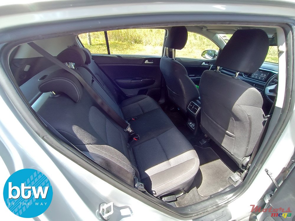 2018' Kia Sportage photo #5