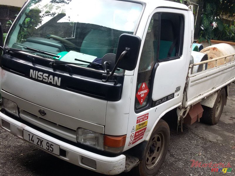 1995' Nissan Pickup Atlas 150 photo #3