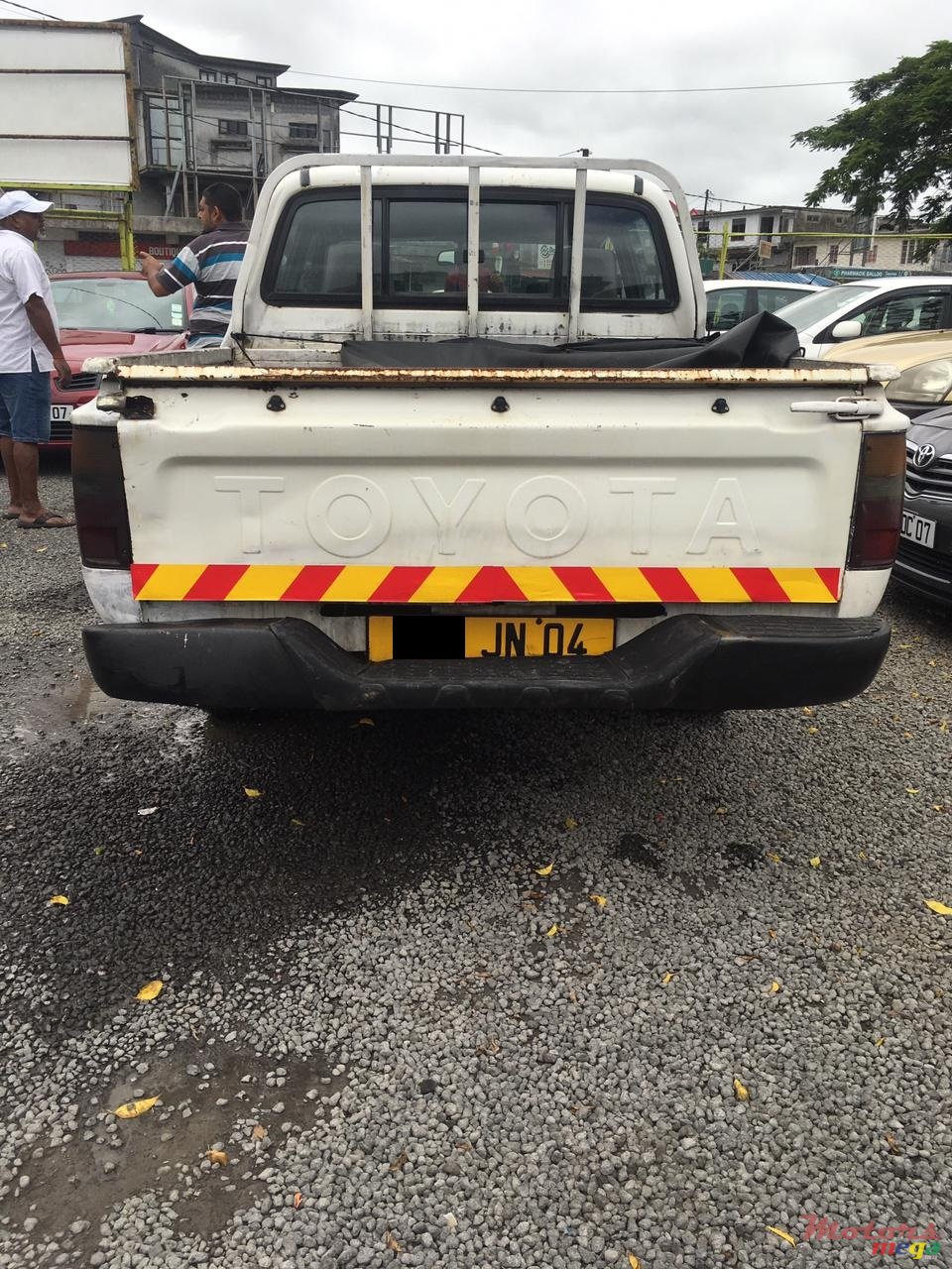 2004' Toyota Hilux photo #7