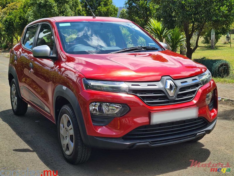 2021' Renault Kwid 1.0 RXT photo #2