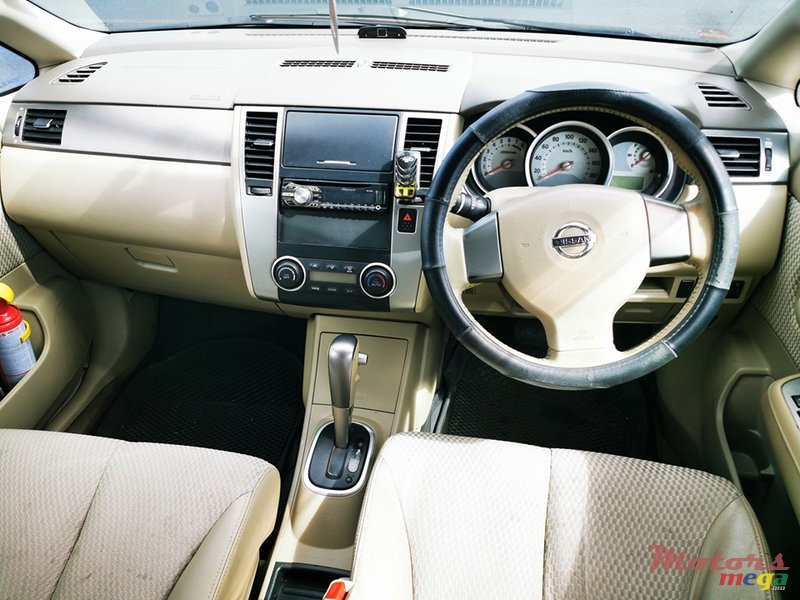 2008' Nissan Tiida photo #6