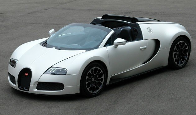 One-off Bugatti Veyron Sang Blanc up for sale