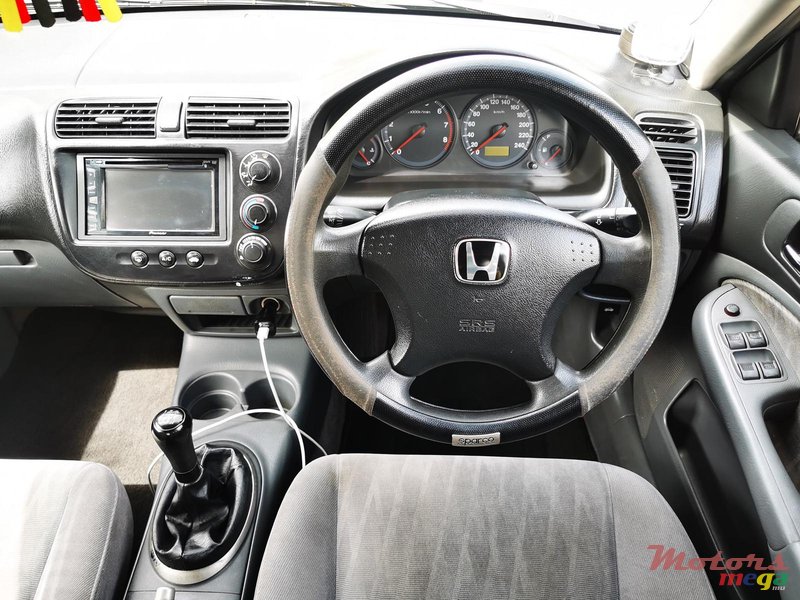 2004' Honda Civic ES8 photo #6