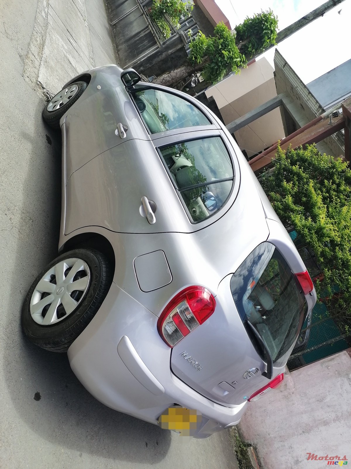 2011' Nissan March photo #4