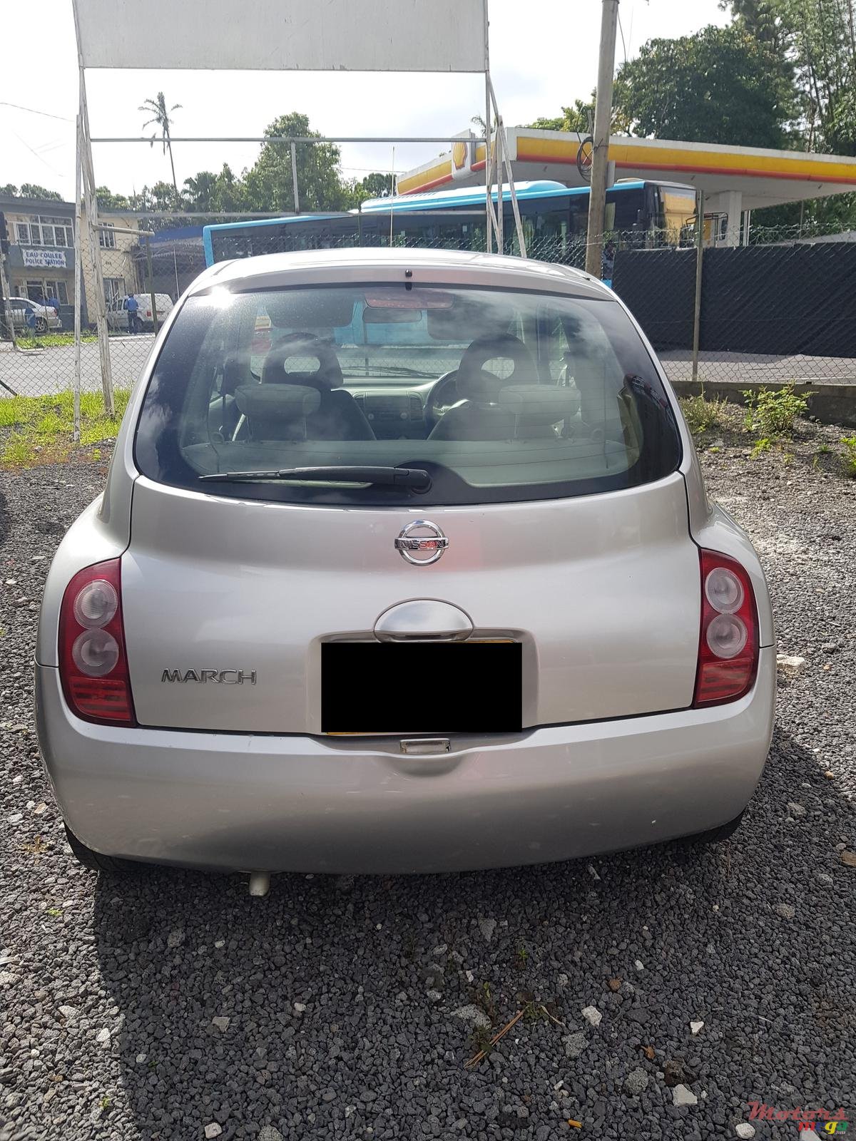 2005' Nissan March 2 portes photo #3