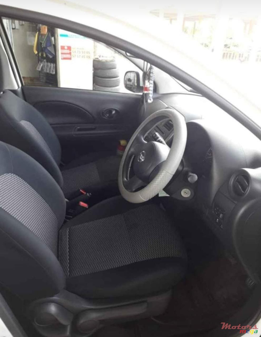 2015' Nissan Micra photo #4