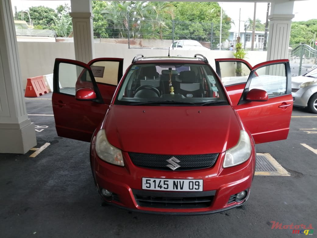 2009' Suzuki SX4 photo #5