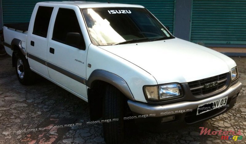 2003' Isuzu KB Series kb250le photo #1