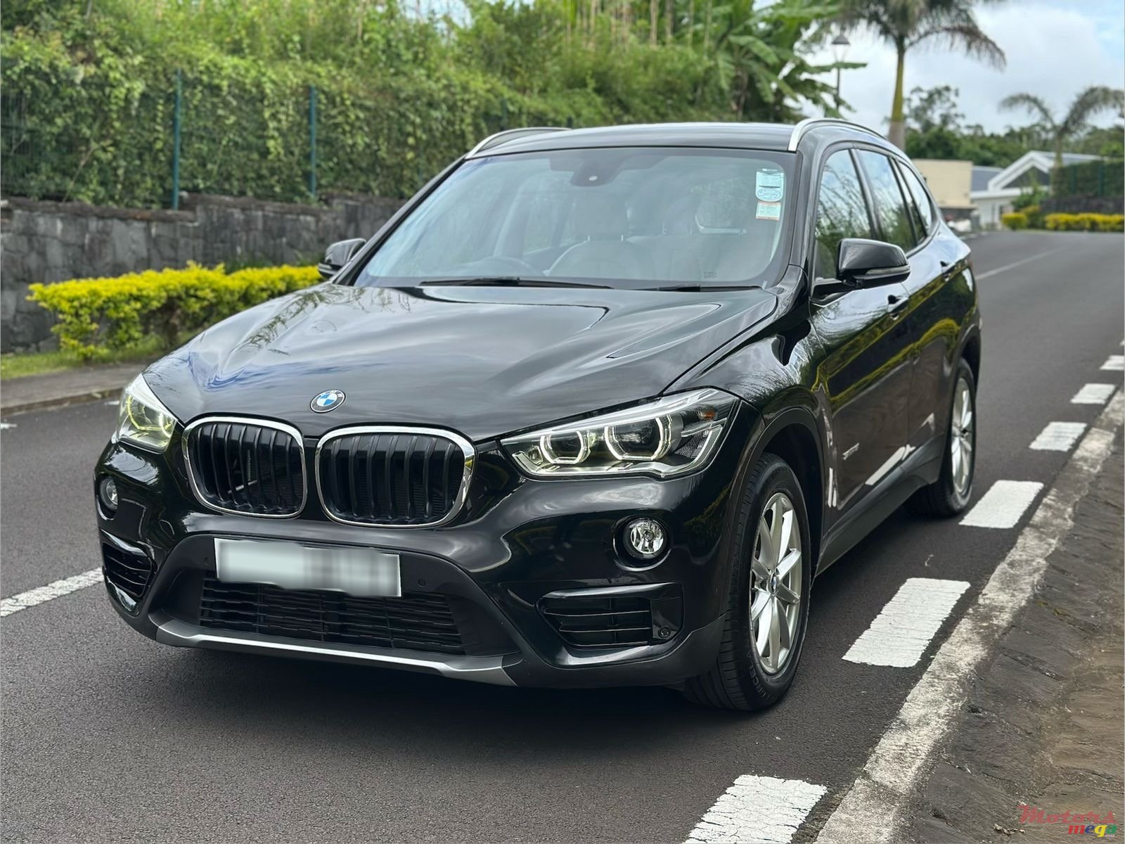 2017' BMW X1 photo #2