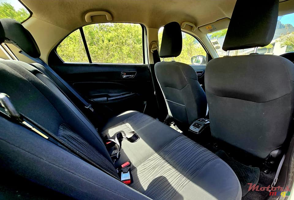 2018' Suzuki Swift D-zire photo #5