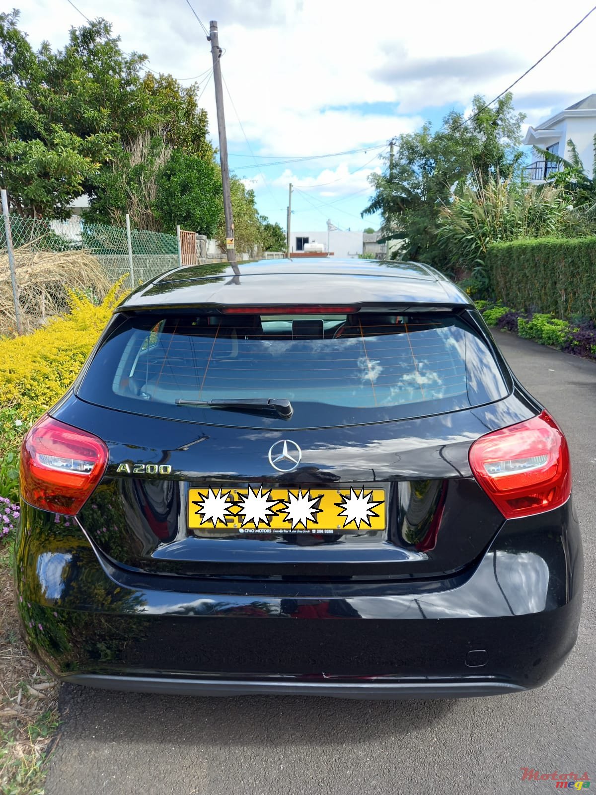 2017' Mercedes-Benz 200 photo #2